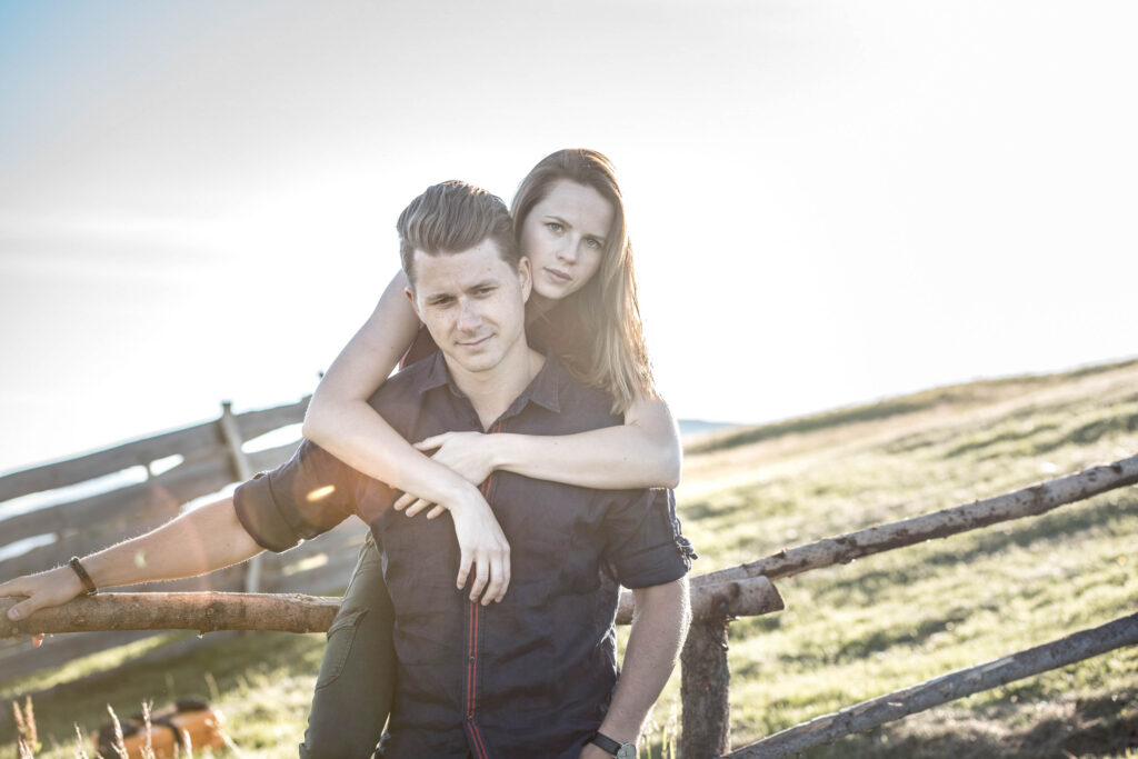 Portraitshooting - Pärchenshooting on location am Alten Almhaus- Outdoorshooting