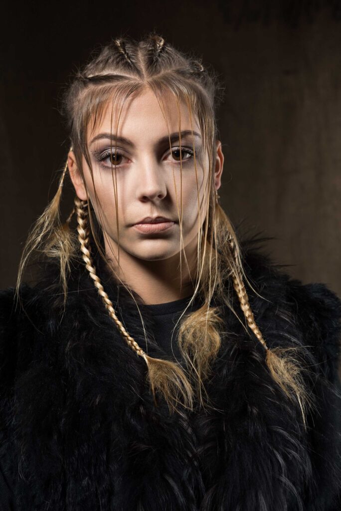 Werbefotografie / Protraitfotografie im Fotostudio - Flechtfrisuren - Models