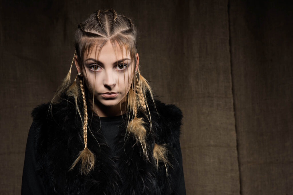 Werbefotografie / Protraitfotografie im Fotostudio - Flechtfrisuren - Models