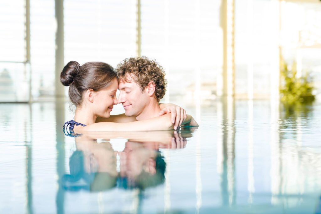 Werbefotografie Therme Nova - Innenbereich mit Models