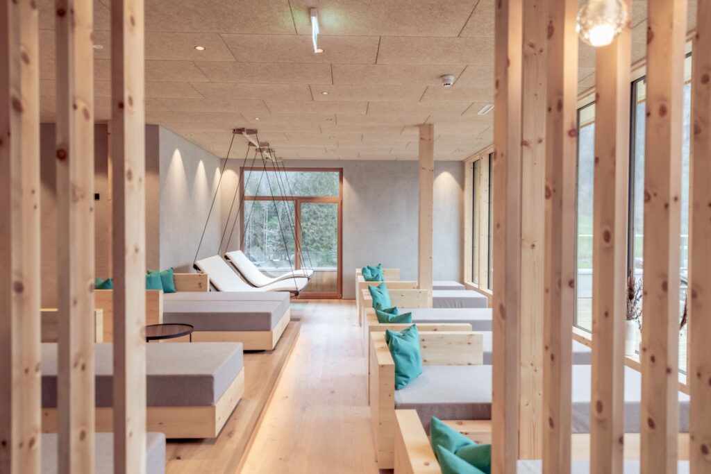Werbefotografie Hotel Lechzeit - Architekturaufnahme des Spa Bereichs
