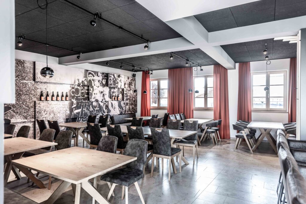 Architekturfotografie - Weingut Böheim - Aufnahme des Gastraumes