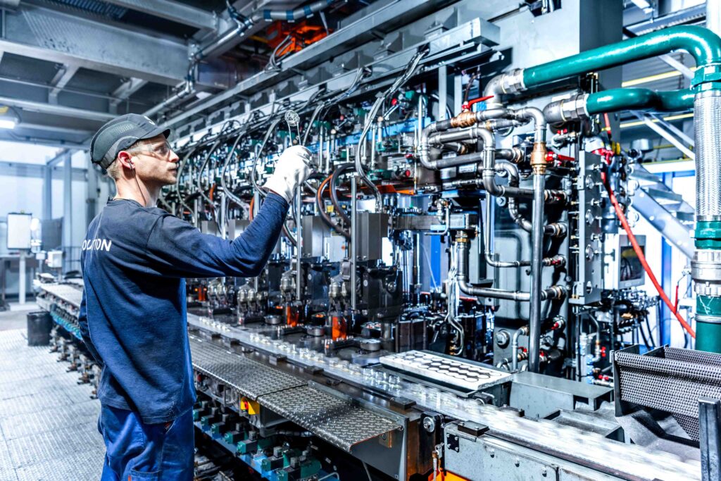 Werbefotgrafie Stoelzle Oberglas - Industrieaufnahme