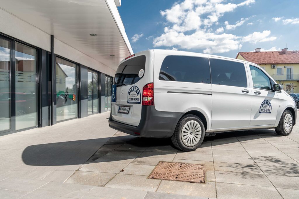Werbefotografie - Taxi Pichler- Imagefotografie der Taxi- Gäste