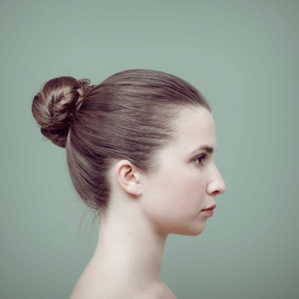 Werbefotografie "the aesthetics" - Porträtaufnahme einer jungen Frau