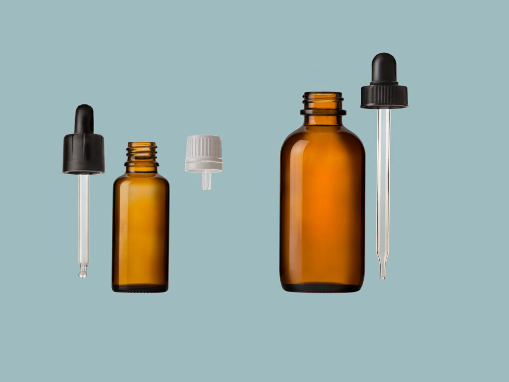 Produktfotografie im Fotostudio - Stoelzle Oberglas - Produktkatalog - dropper Bottle