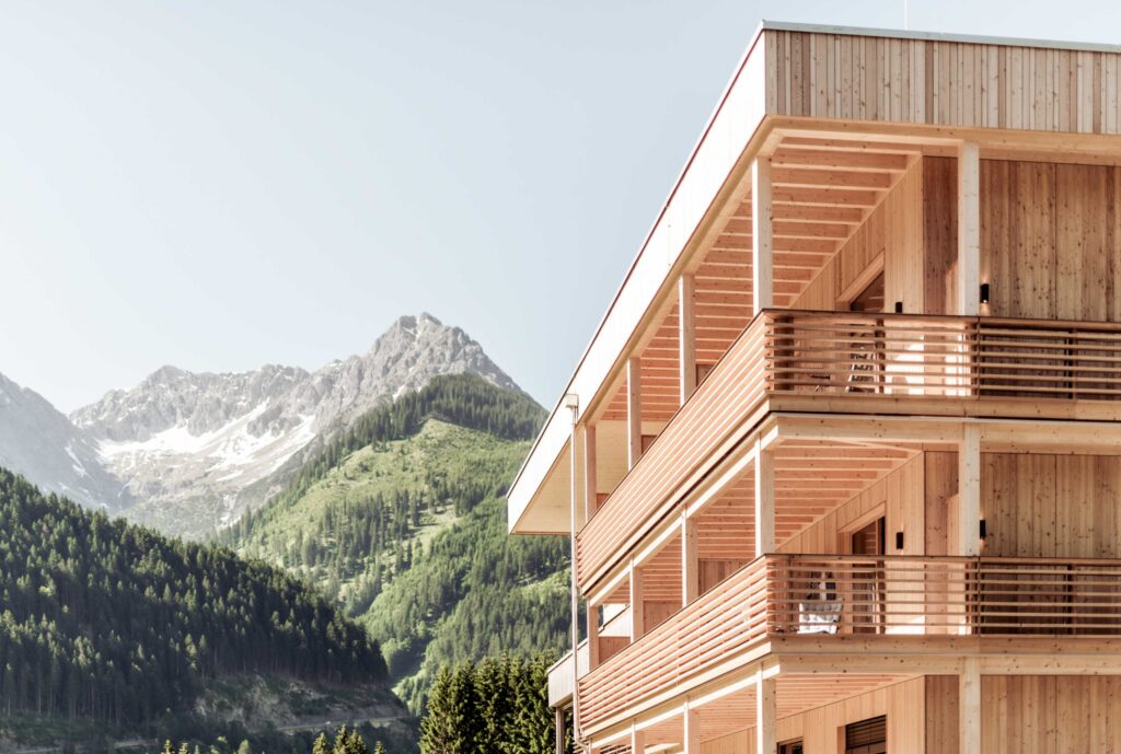 Werbefotografie Hotel Lechzeit - Architekturaufnahme des Hotels